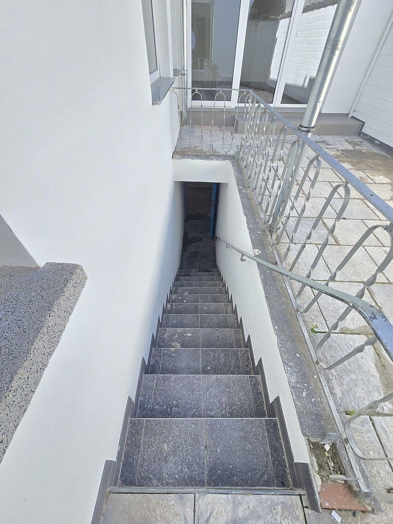 Prodej domu 156 m², pozemek 140 m², Frechen, Severní Porýní-Vestfálsko Prodej domu 156 m², pozemek 140 m², Frechen, Severní Porýní-Vestfálsko