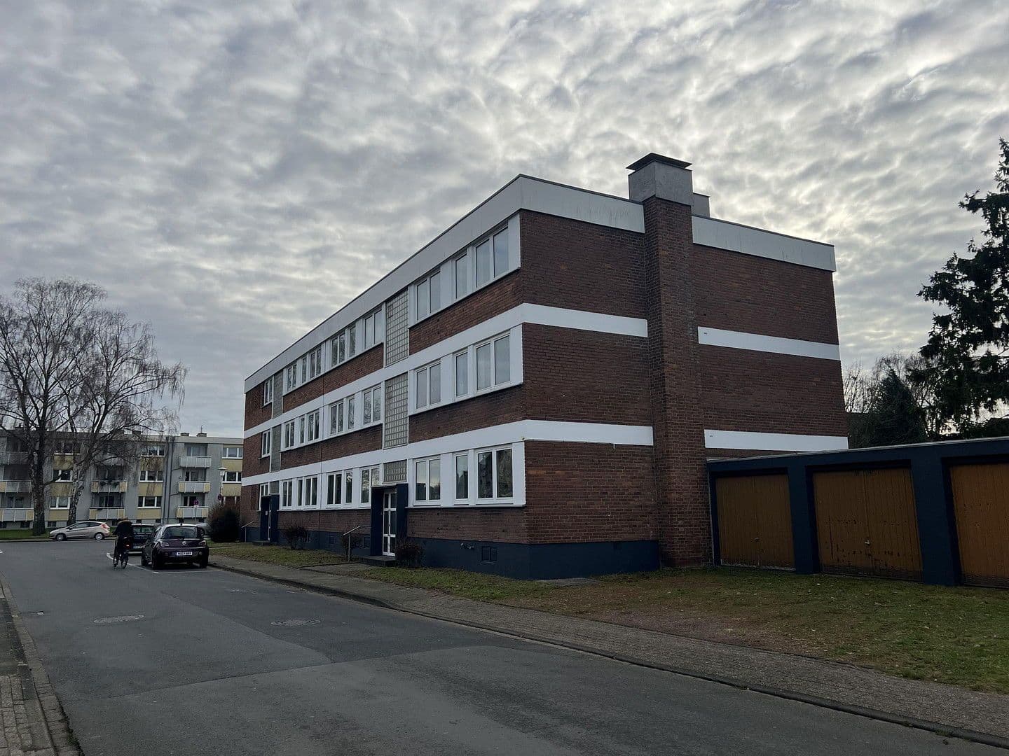 Prodej domu 840 m², pozemek 1.200 m², Schulstraße 72, Kamp-Lintfort, Severní Porýní-Vestfálsko Prodej domu 840 m², pozemek 1.200 m², Schulstraße 72, Kamp-Lintfort, Severní Porýní-Vestfálsko