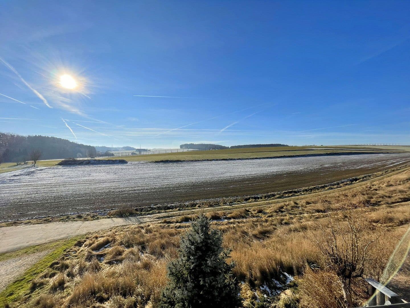 Pronájem bytu 2+1 49 m², Hopfenstr. 7, Rudelzhausen, Bavorsko Pronájem bytu 2+1 49 m², Hopfenstr. 7, Rudelzhausen, Bavorsko