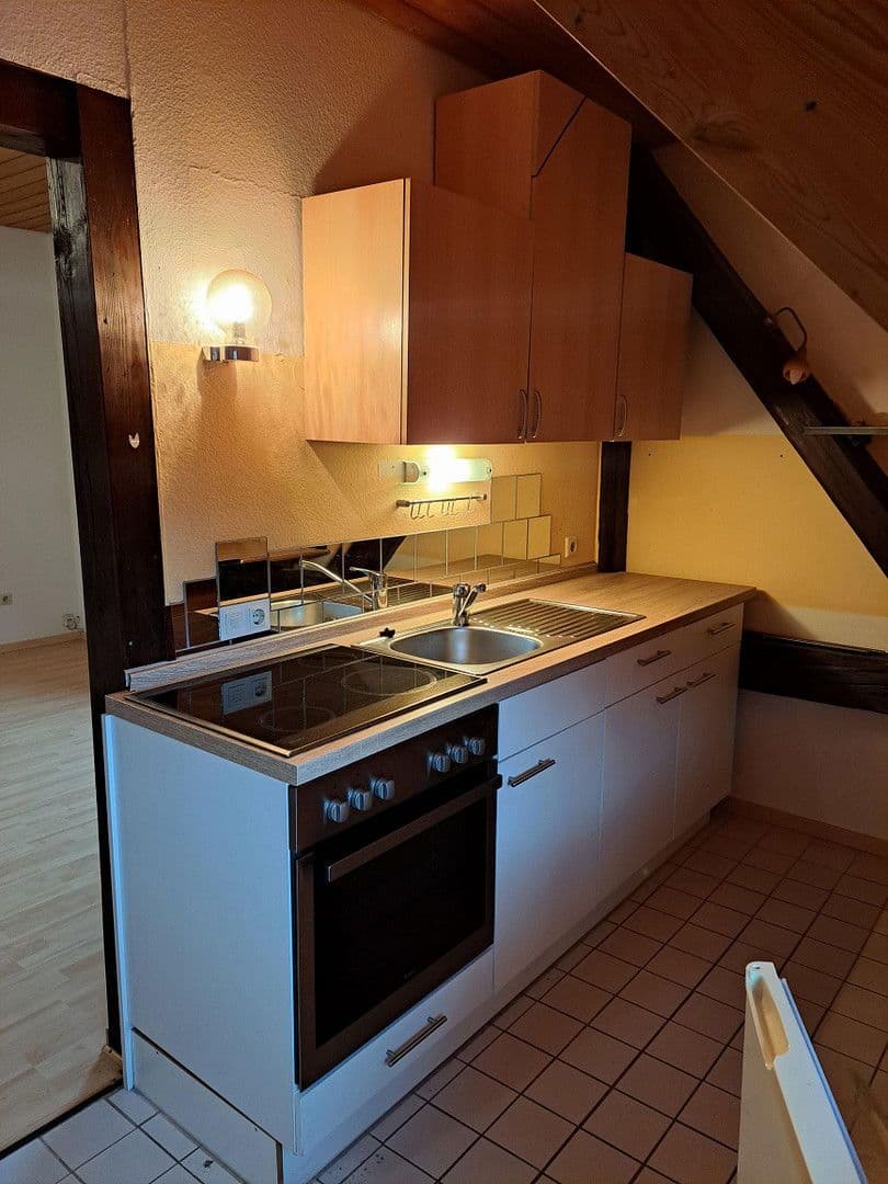 Pronájem bytu 1+1 45 m², Inntobel 8, Berg, Bádensko-Württembersko Pronájem bytu 1+1 45 m², Inntobel 8, Berg, Bádensko-Württembersko