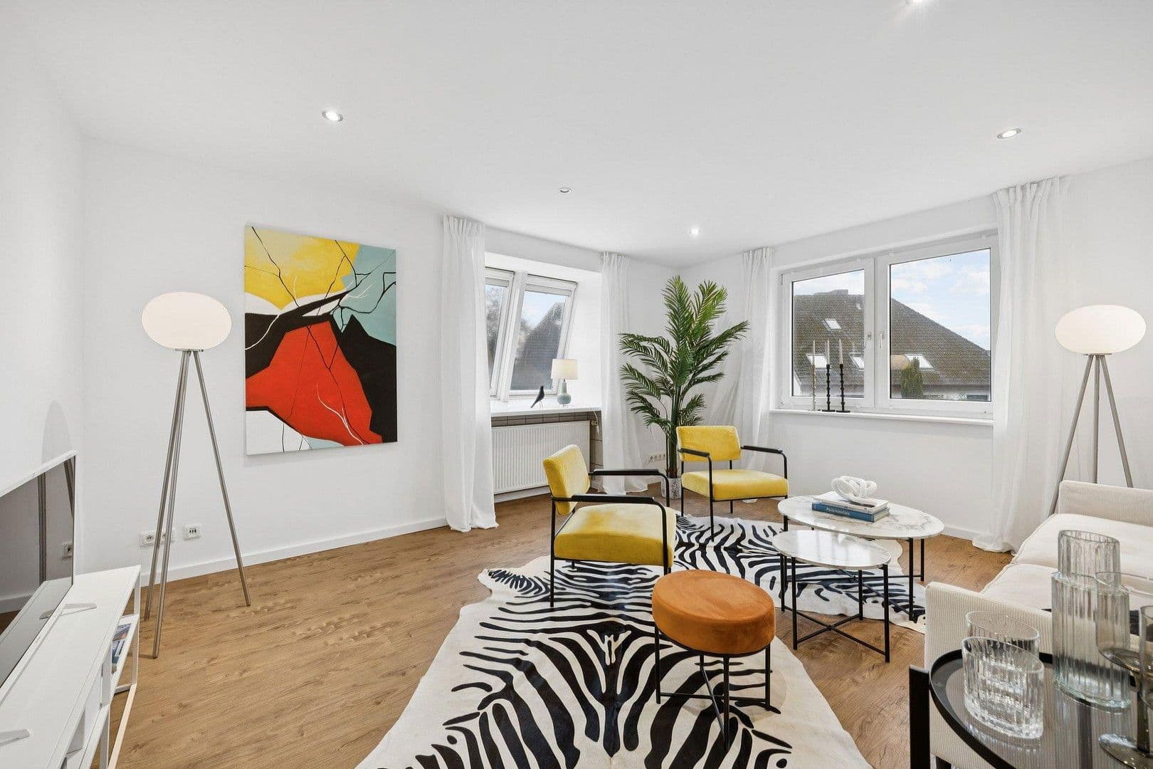 Prodej domu 201 m², pozemek 372 m², Pinneberg, Šlesvicko-Holštýnsko Prodej domu 201 m², pozemek 372 m², Pinneberg, Šlesvicko-Holštýnsko