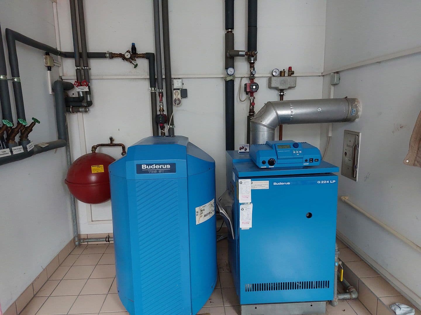 Prodej domu 672 m², pozemek 502 m², Triftstr. 22, Leinefelde-Worbis, Durynsko Prodej domu 672 m², pozemek 502 m², Triftstr. 22, Leinefelde-Worbis, Durynsko