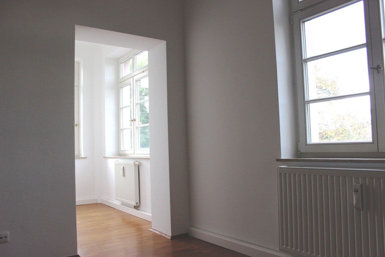 Pronájem bytu 3+1 71 m², Nöthnitzer Straße 36, Dresden, Sasko Pronájem bytu 3+1 71 m², Nöthnitzer Straße 36, Dresden, Sasko