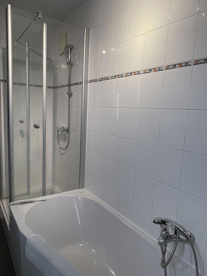 Prodej bytu 3+1 75 m², Hamburg, Hamburg Prodej bytu 3+1 75 m², Hamburg, Hamburg