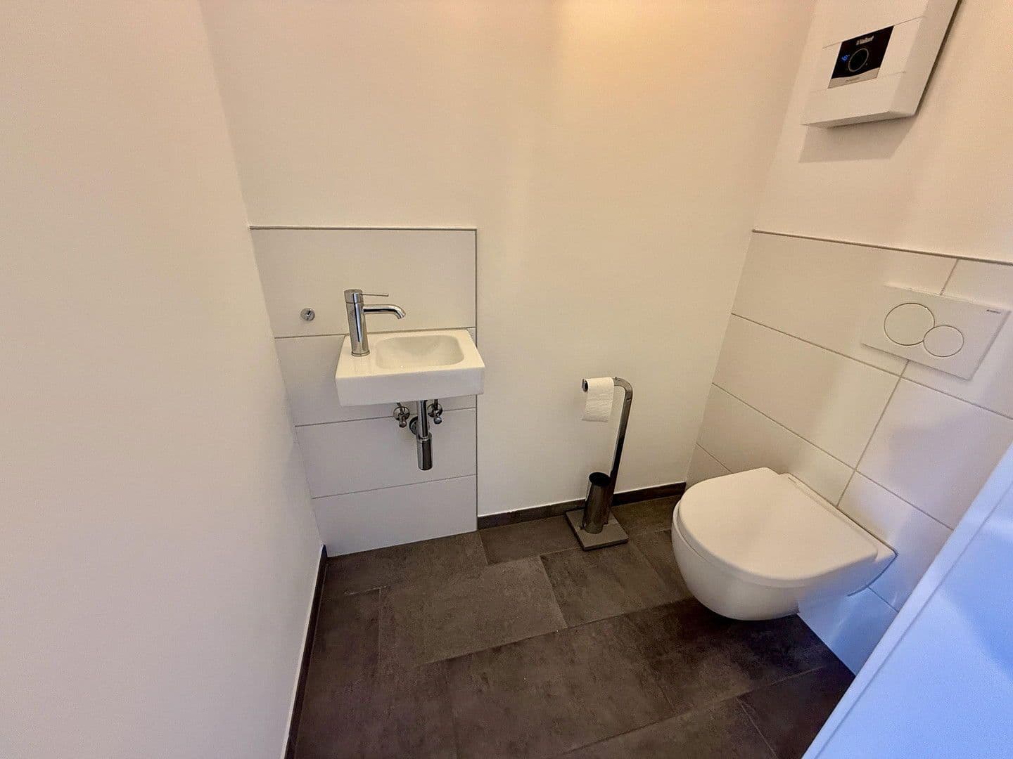 Pronájem bytu 3+1 113 m², Neunkirchen-Seelscheid, Severní Porýní-Vestfálsko Pronájem bytu 3+1 113 m², Neunkirchen-Seelscheid, Severní Porýní-Vestfálsko