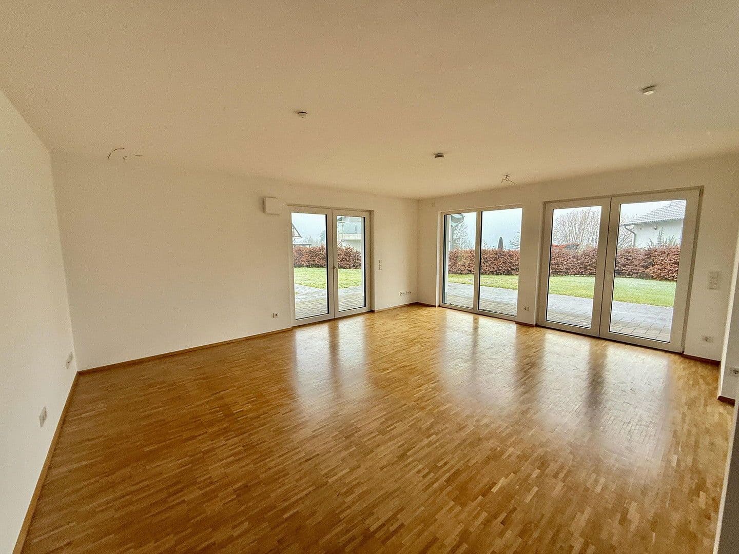 Pronájem bytu 3+1 113 m², Neunkirchen-Seelscheid, Severní Porýní-Vestfálsko Pronájem bytu 3+1 113 m², Neunkirchen-Seelscheid, Severní Porýní-Vestfálsko