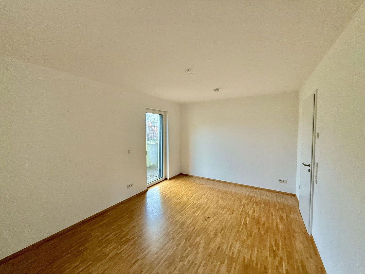 Pronájem bytu 3+1 113 m², Neunkirchen-Seelscheid, Severní Porýní-Vestfálsko Pronájem bytu 3+1 113 m², Neunkirchen-Seelscheid, Severní Porýní-Vestfálsko