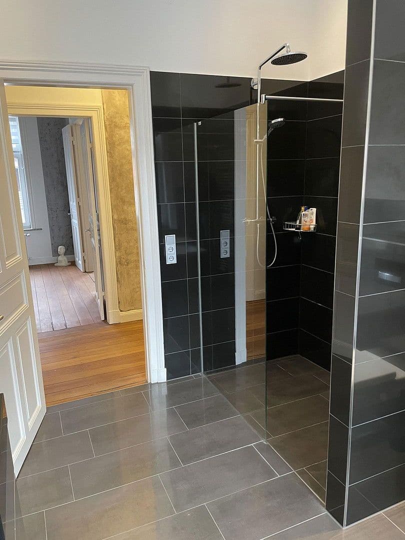 Prodej bytu 3+1 86 m², Hamburg, Hamburg Prodej bytu 3+1 86 m², Hamburg, Hamburg