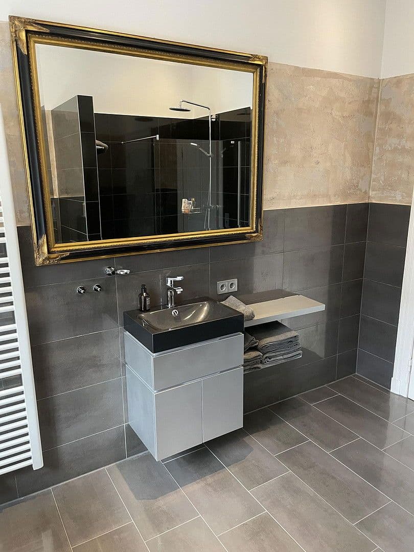 Prodej bytu 3+1 86 m², Hamburg, Hamburg Prodej bytu 3+1 86 m², Hamburg, Hamburg