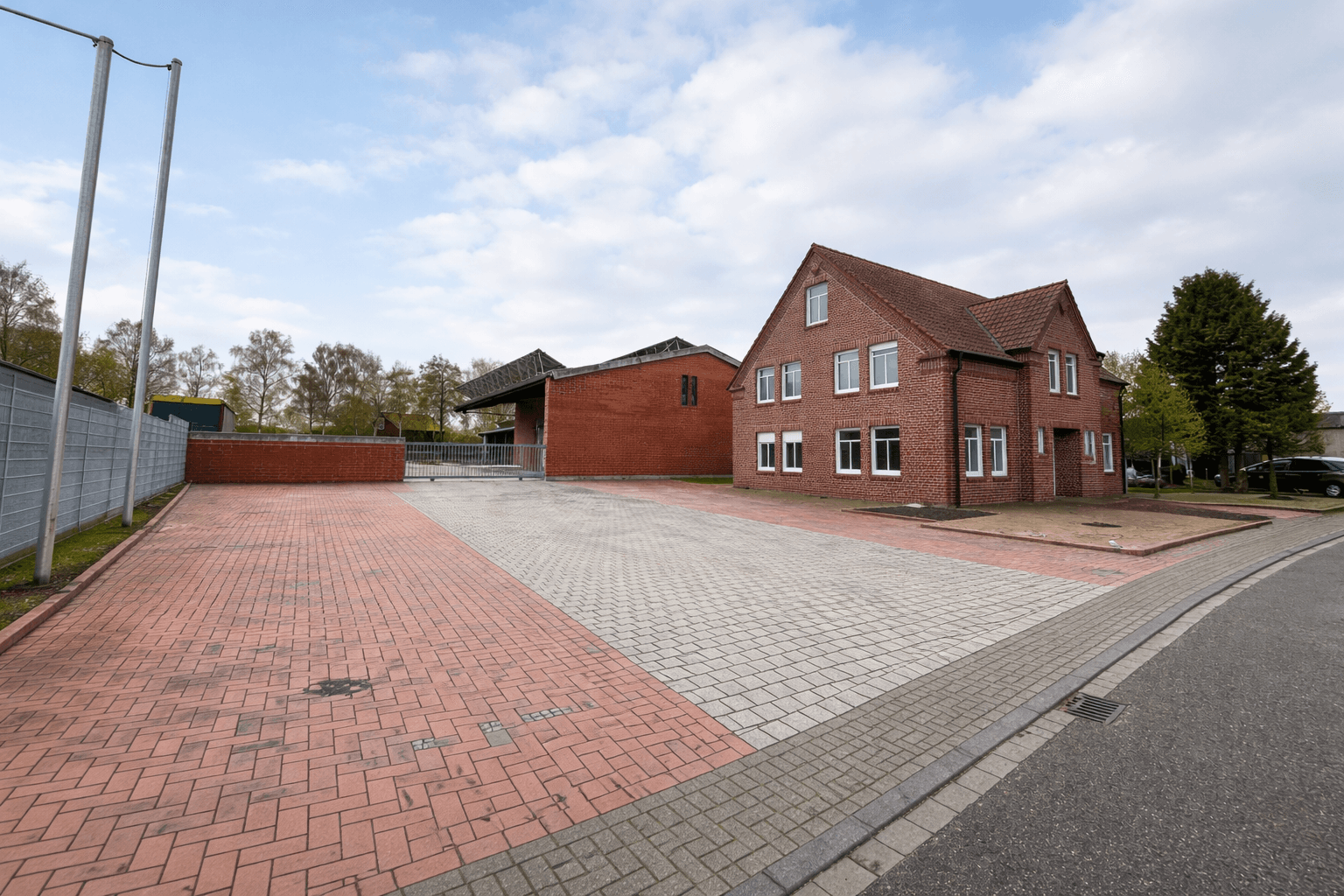 Pronájem nebytového prostoru 3.500 m², Daimlerstraße 25, Ahaus, Severní Porýní-Vestfálsko Pronájem nebytového prostoru 3.500 m², Daimlerstraße 25, Ahaus, Severní Porýní-Vestfálsko