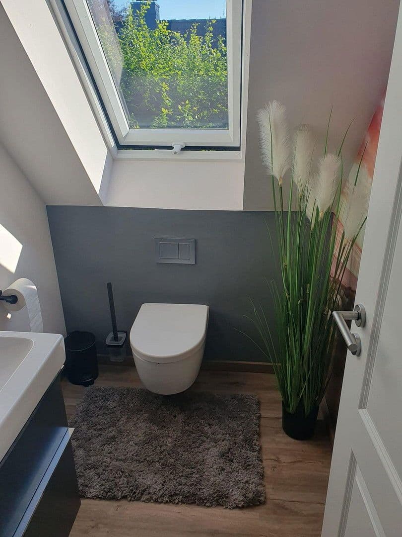 Prodej domu 243 m², pozemek 904 m², Hetlingen, Šlesvicko-Holštýnsko Prodej domu 243 m², pozemek 904 m², Hetlingen, Šlesvicko-Holštýnsko