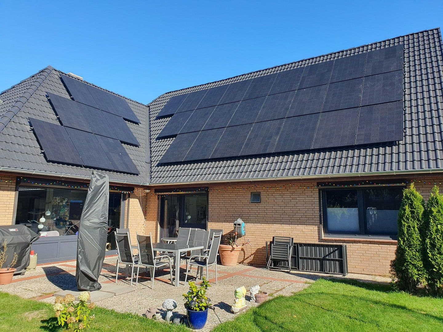 Prodej domu 243 m², pozemek 904 m², Hetlingen, Šlesvicko-Holštýnsko Prodej domu 243 m², pozemek 904 m², Hetlingen, Šlesvicko-Holštýnsko