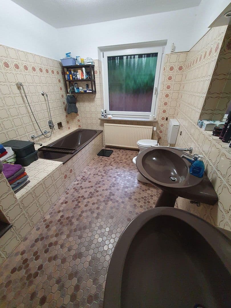 Prodej domu 243 m², pozemek 904 m², Hetlingen, Šlesvicko-Holštýnsko Prodej domu 243 m², pozemek 904 m², Hetlingen, Šlesvicko-Holštýnsko