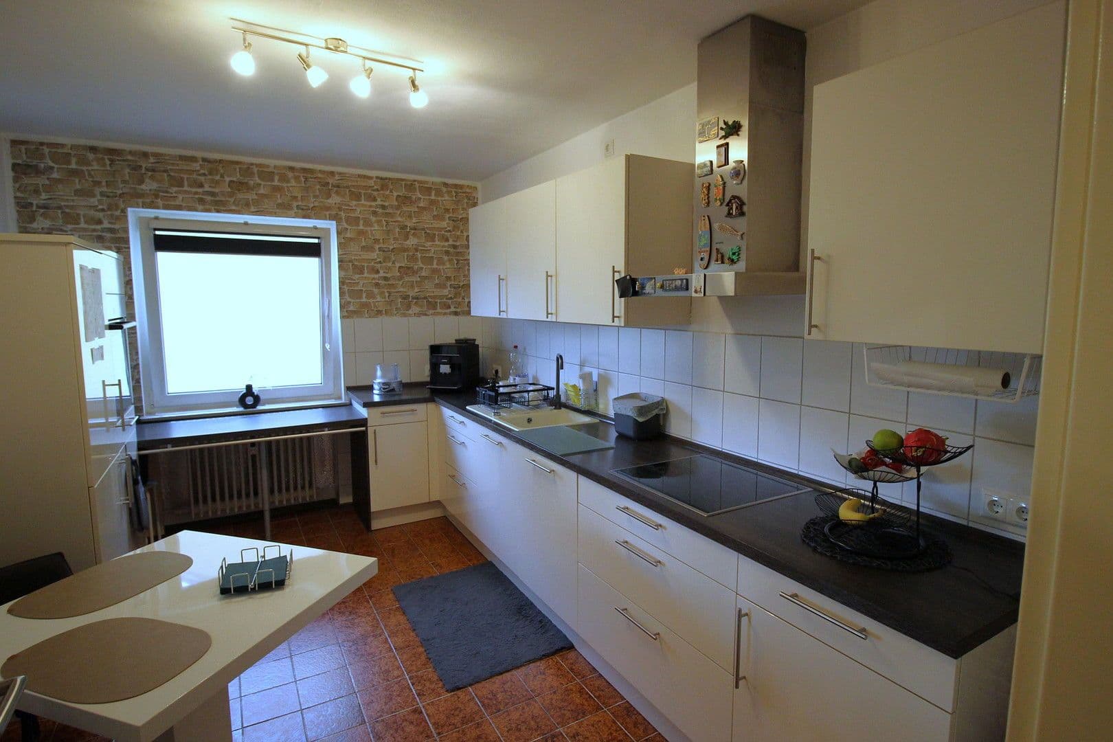 Pronájem bytu 4+1 105 m², Taunusstr. 18, Aarbergen, Hessen Pronájem bytu 4+1 105 m², Taunusstr. 18, Aarbergen, Hessen