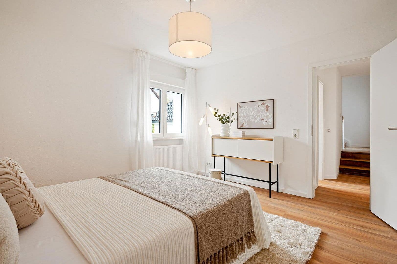 Prodej domu 105 m², pozemek 480 m², Nauroder Str. 71, Wiesbaden, Hessen Prodej domu 105 m², pozemek 480 m², Nauroder Str. 71, Wiesbaden, Hessen