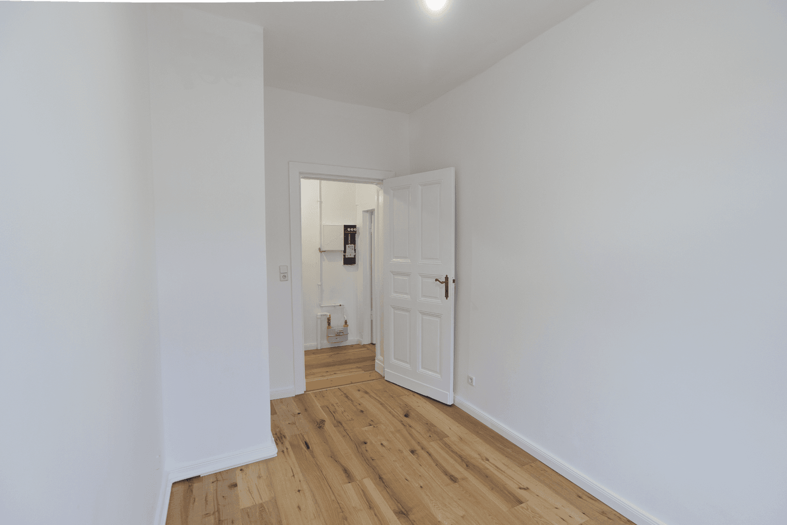 Pronájem bytu 3+1 74 m², Beusselstraße 00, Berlin, Berlín Pronájem bytu 3+1 74 m², Beusselstraße 00, Berlin, Berlín