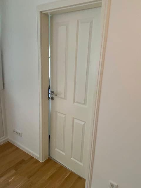 Pronájem bytu 1+1 40 m², Herzog-Johann-Str. 18, München, Bavorsko Pronájem bytu 1+1 40 m², Herzog-Johann-Str. 18, München, Bavorsko