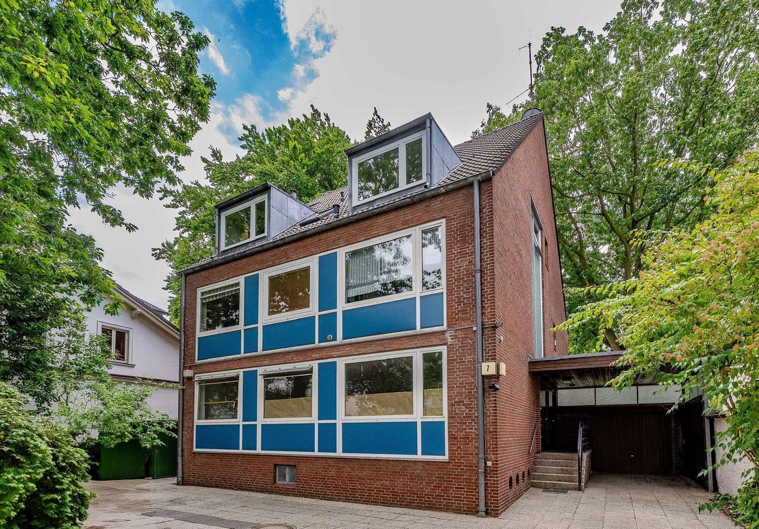 Prodej bytu 3+1 98 m², Hamburg, Hamburg Prodej bytu 3+1 98 m², Hamburg, Hamburg