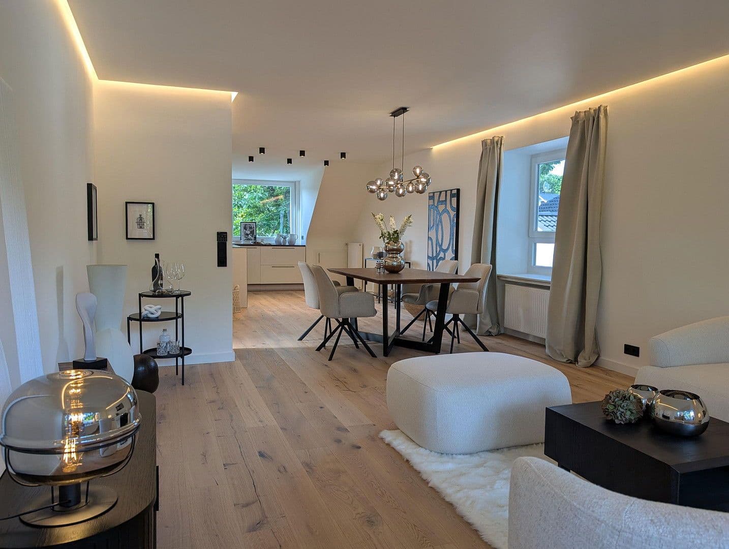 Prodej bytu 3+1 98 m², Hamburg, Hamburg Prodej bytu 3+1 98 m², Hamburg, Hamburg