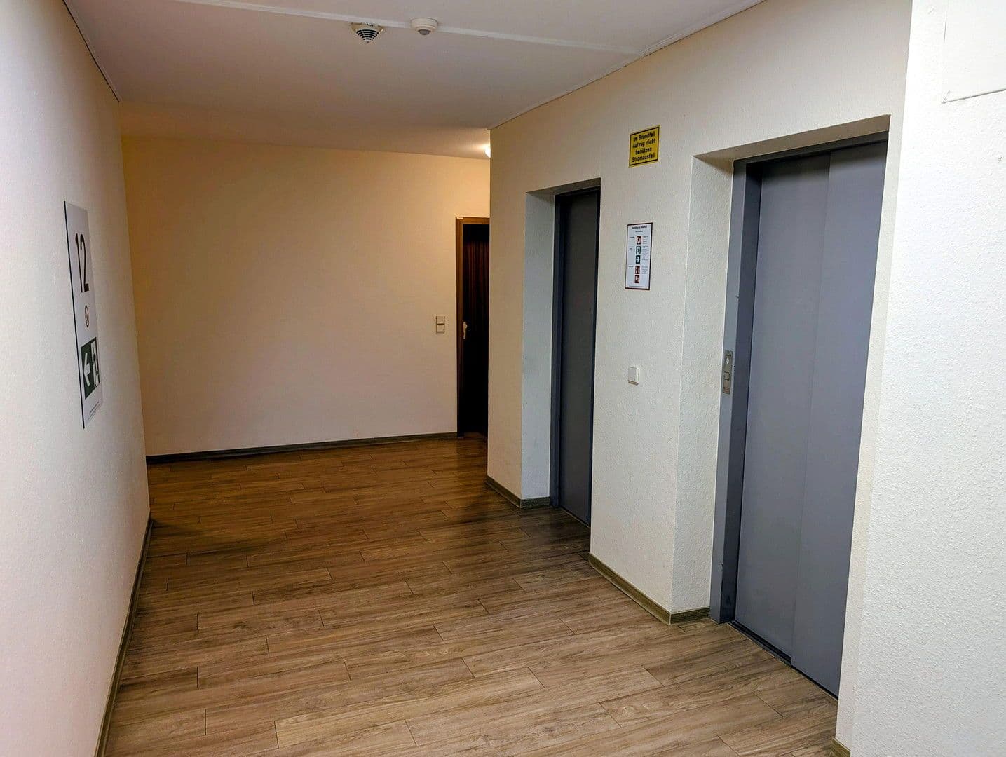 Prodej bytu 3+1 90 m², Woogstr. 36, Neuhofen, Porýní-Falc Prodej bytu 3+1 90 m², Woogstr. 36, Neuhofen, Porýní-Falc
