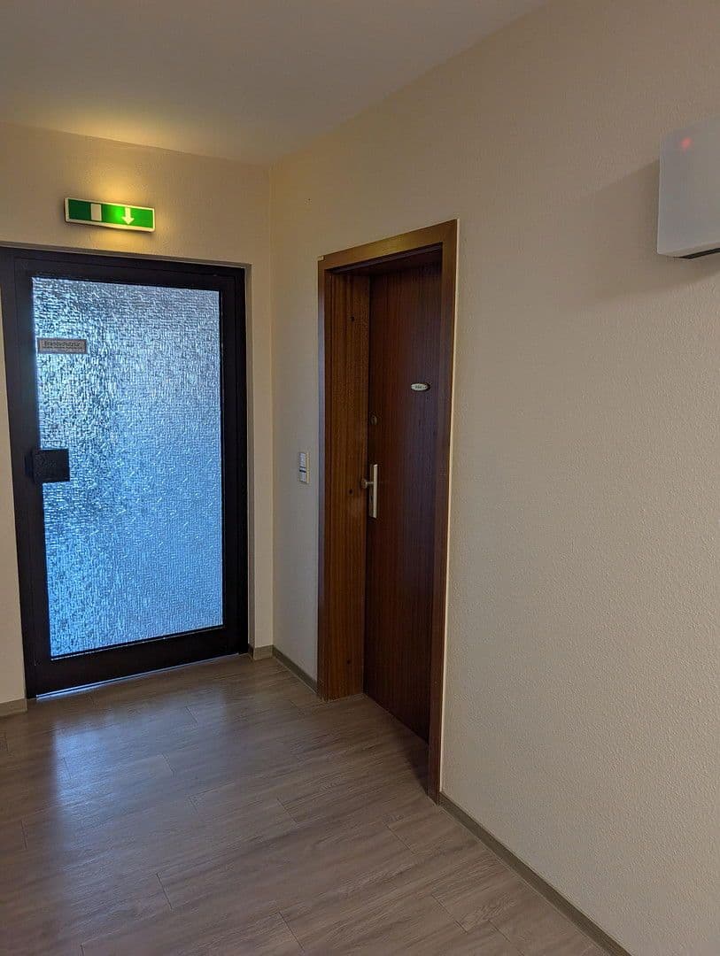 Prodej bytu 3+1 90 m², Woogstr. 36, Neuhofen, Porýní-Falc Prodej bytu 3+1 90 m², Woogstr. 36, Neuhofen, Porýní-Falc