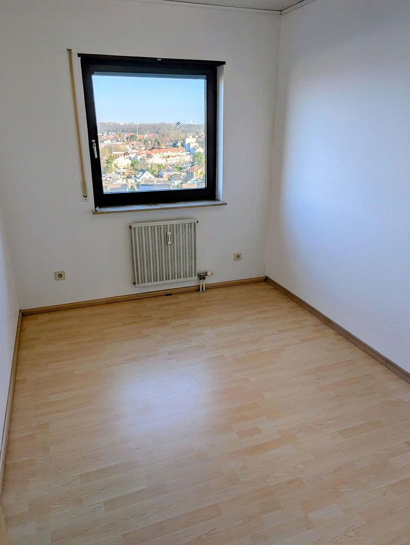 Prodej bytu 3+1 90 m², Woogstr. 36, Neuhofen, Porýní-Falc Prodej bytu 3+1 90 m², Woogstr. 36, Neuhofen, Porýní-Falc