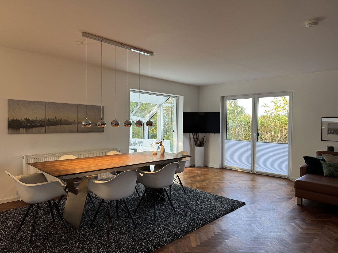 Prodej nebytového prostoru 2.000 m², Sarstedt, Dolní Sasko Prodej nebytového prostoru 2.000 m², Sarstedt, Dolní Sasko