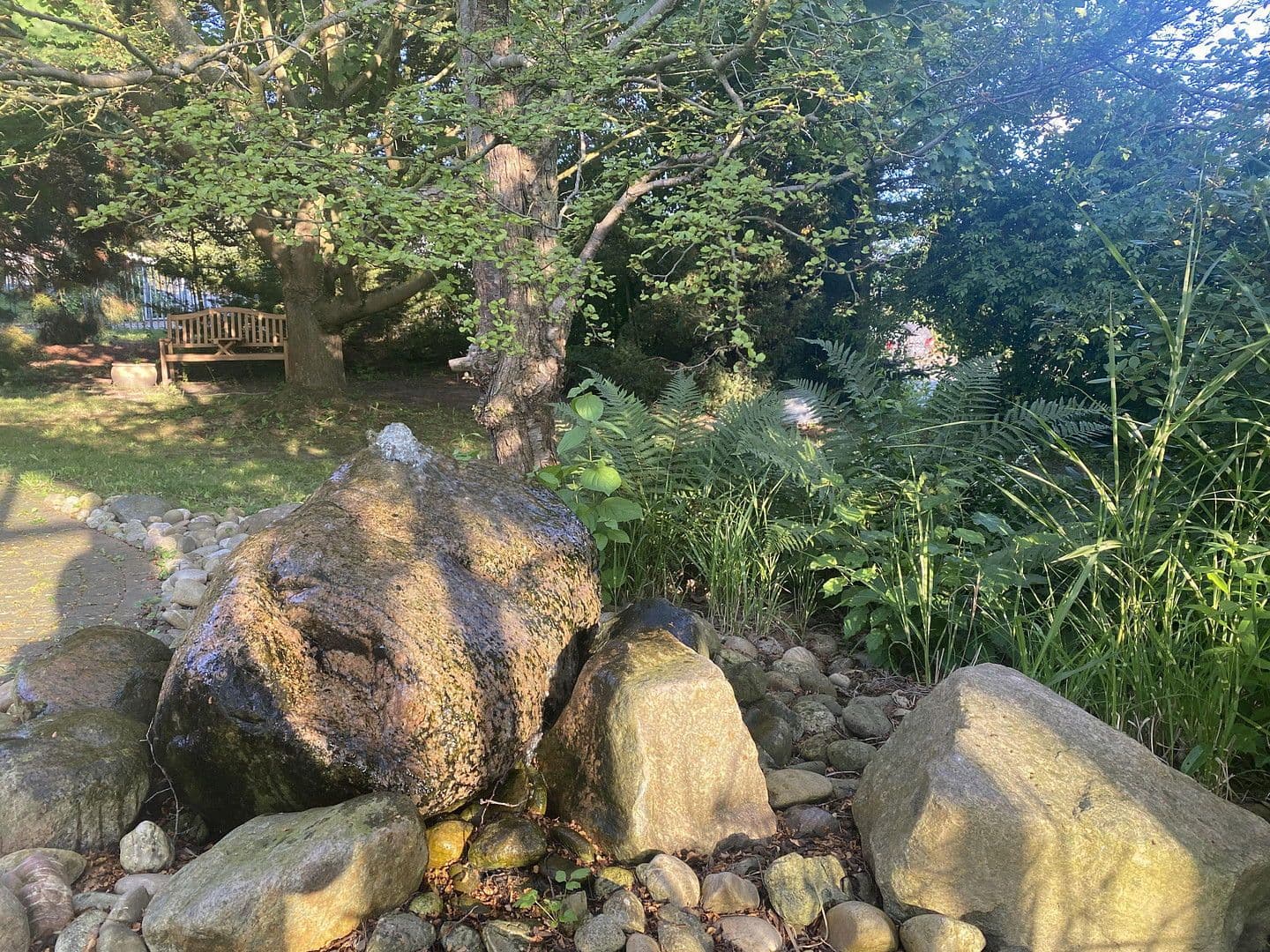 Prodej nebytového prostoru 2.000 m², Sarstedt, Dolní Sasko Prodej nebytového prostoru 2.000 m², Sarstedt, Dolní Sasko