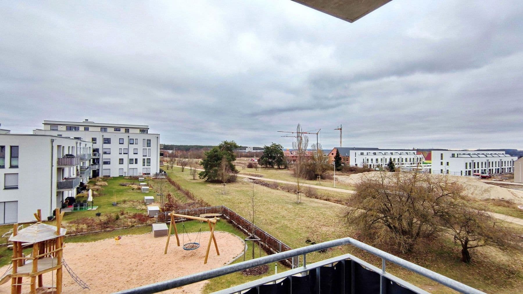 Pronájem bytu 3+1 75 m², Aristide-Briand-Str. 6, Herzogenaurach, Bavorsko Pronájem bytu 3+1 75 m², Aristide-Briand-Str. 6, Herzogenaurach, Bavorsko