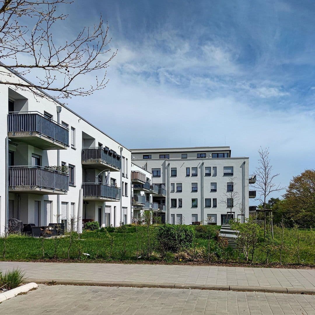 Pronájem bytu 3+1 75 m², Aristide-Briand-Str. 6, Herzogenaurach, Bavorsko Pronájem bytu 3+1 75 m², Aristide-Briand-Str. 6, Herzogenaurach, Bavorsko