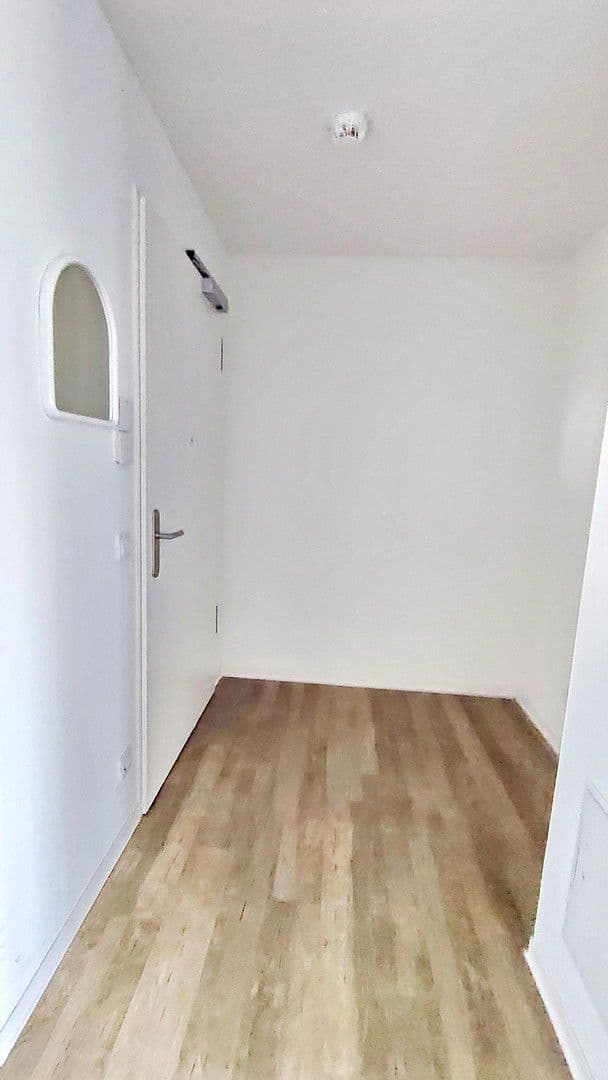 Pronájem bytu 3+1 75 m², Aristide-Briand-Str. 6, Herzogenaurach, Bavorsko Pronájem bytu 3+1 75 m², Aristide-Briand-Str. 6, Herzogenaurach, Bavorsko