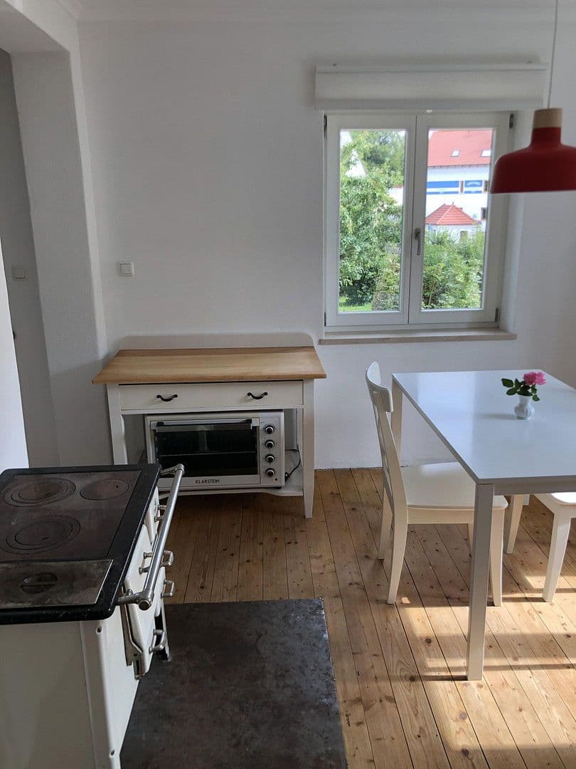 Pronájem bytu 3+1 70 m², Schondorf, Bavorsko Pronájem bytu 3+1 70 m², Schondorf, Bavorsko
