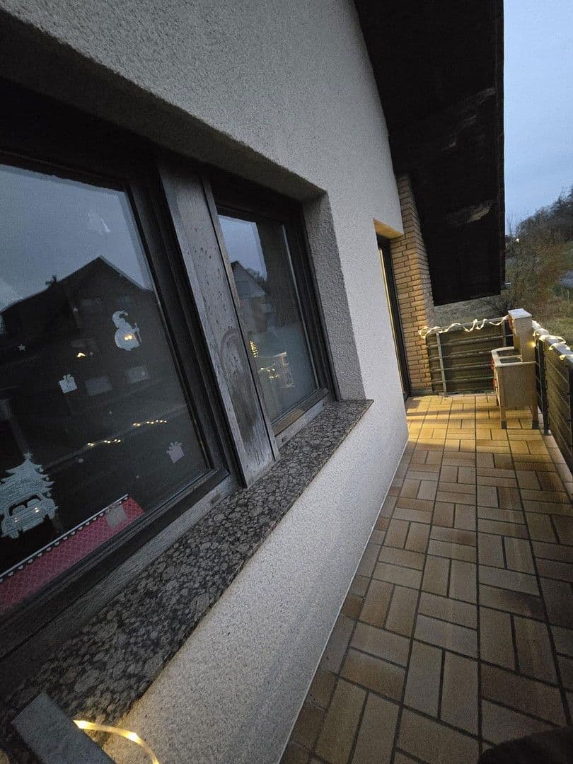 Pronájem bytu 3+1 95 m², Waldorfer Weg 41, Bornheim, Severní Porýní-Vestfálsko Pronájem bytu 3+1 95 m², Waldorfer Weg 41, Bornheim, Severní Porýní-Vestfálsko