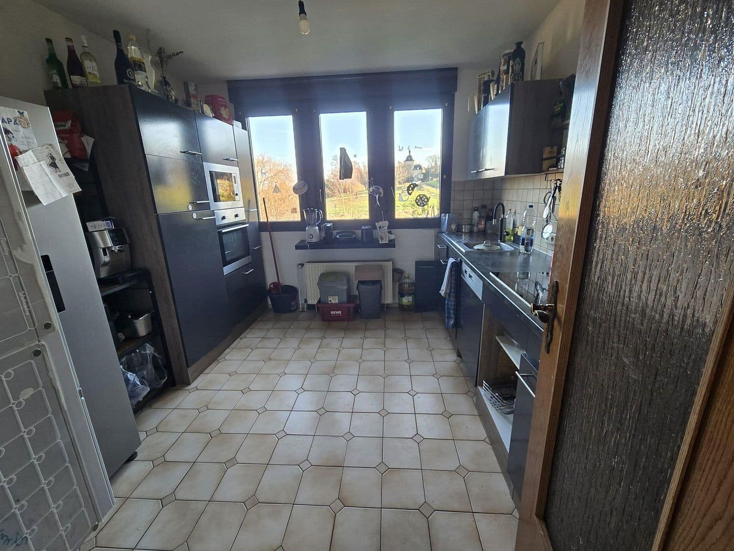 Pronájem bytu 3+1 95 m², Waldorfer Weg 41, Bornheim, Severní Porýní-Vestfálsko Pronájem bytu 3+1 95 m², Waldorfer Weg 41, Bornheim, Severní Porýní-Vestfálsko