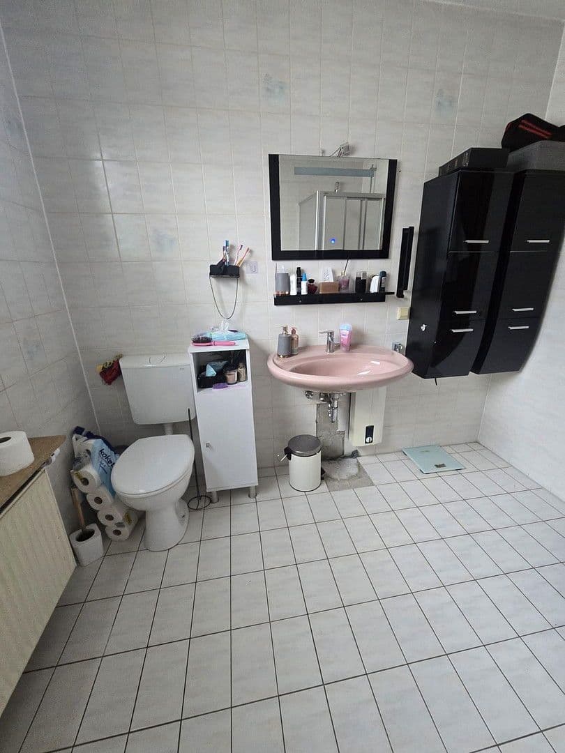 Pronájem bytu 3+1 95 m², Waldorfer Weg 41, Bornheim, Severní Porýní-Vestfálsko Pronájem bytu 3+1 95 m², Waldorfer Weg 41, Bornheim, Severní Porýní-Vestfálsko