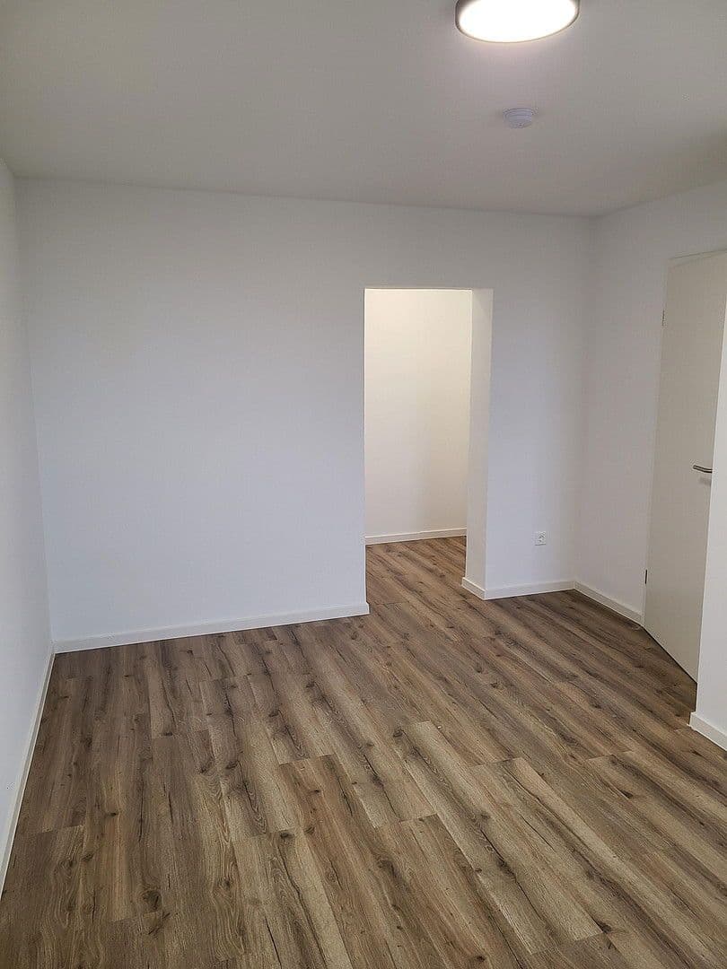 Pronájem bytu 3+1 106 m², Alzeyer Str. 1, Frankfurt, Hessen Pronájem bytu 3+1 106 m², Alzeyer Str. 1, Frankfurt, Hessen