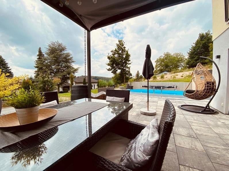 Prodej domu 155 m², pozemek 969 m², Dachsbach, Bavorsko Prodej domu 155 m², pozemek 969 m², Dachsbach, Bavorsko