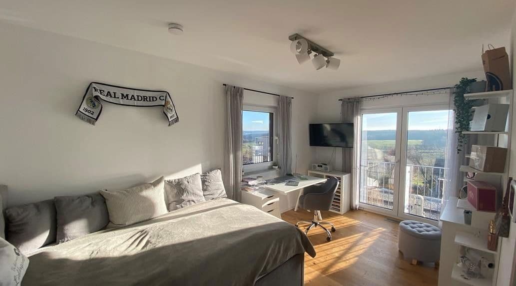 Prodej domu 155 m², pozemek 969 m², Dachsbach, Bavorsko Prodej domu 155 m², pozemek 969 m², Dachsbach, Bavorsko