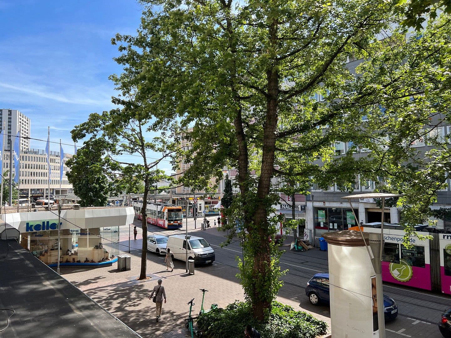 Pronájem bytu 2+1 57 m², Ludwigshafen, Porýní-Falc Pronájem bytu 2+1 57 m², Ludwigshafen, Porýní-Falc