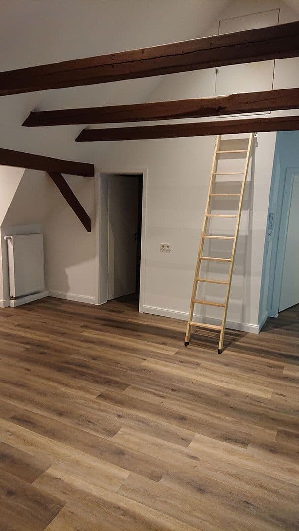 Pronájem bytu 3+1 60 m², Lange Straße 35, Nordenham, Dolní Sasko Pronájem bytu 3+1 60 m², Lange Straße 35, Nordenham, Dolní Sasko