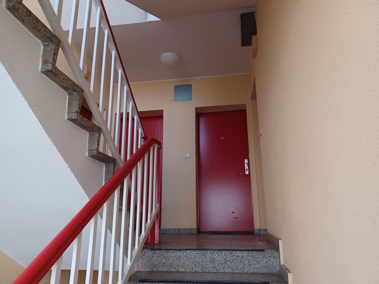 Prodej bytu 1+1 29 m², Berlin, Berlín Prodej bytu 1+1 29 m², Berlin, Berlín