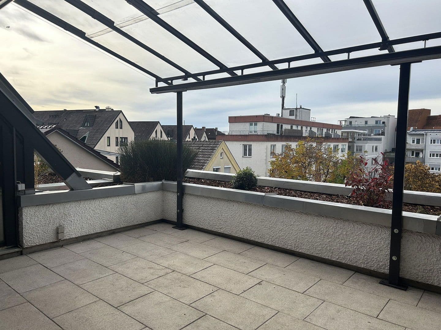 Prodej bytu 4+1 113 m², Lauchstr. 14, Böblingen, Bádensko-Württembersko Prodej bytu 4+1 113 m², Lauchstr. 14, Böblingen, Bádensko-Württembersko