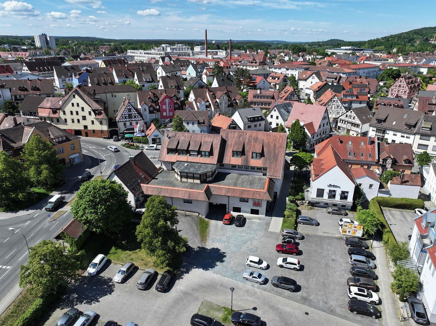 Pronájem bytu 279 m², Altdorfer Str. 11, Lauf an der Pegnitz, Bavorsko Pronájem bytu 279 m², Altdorfer Str. 11, Lauf an der Pegnitz, Bavorsko