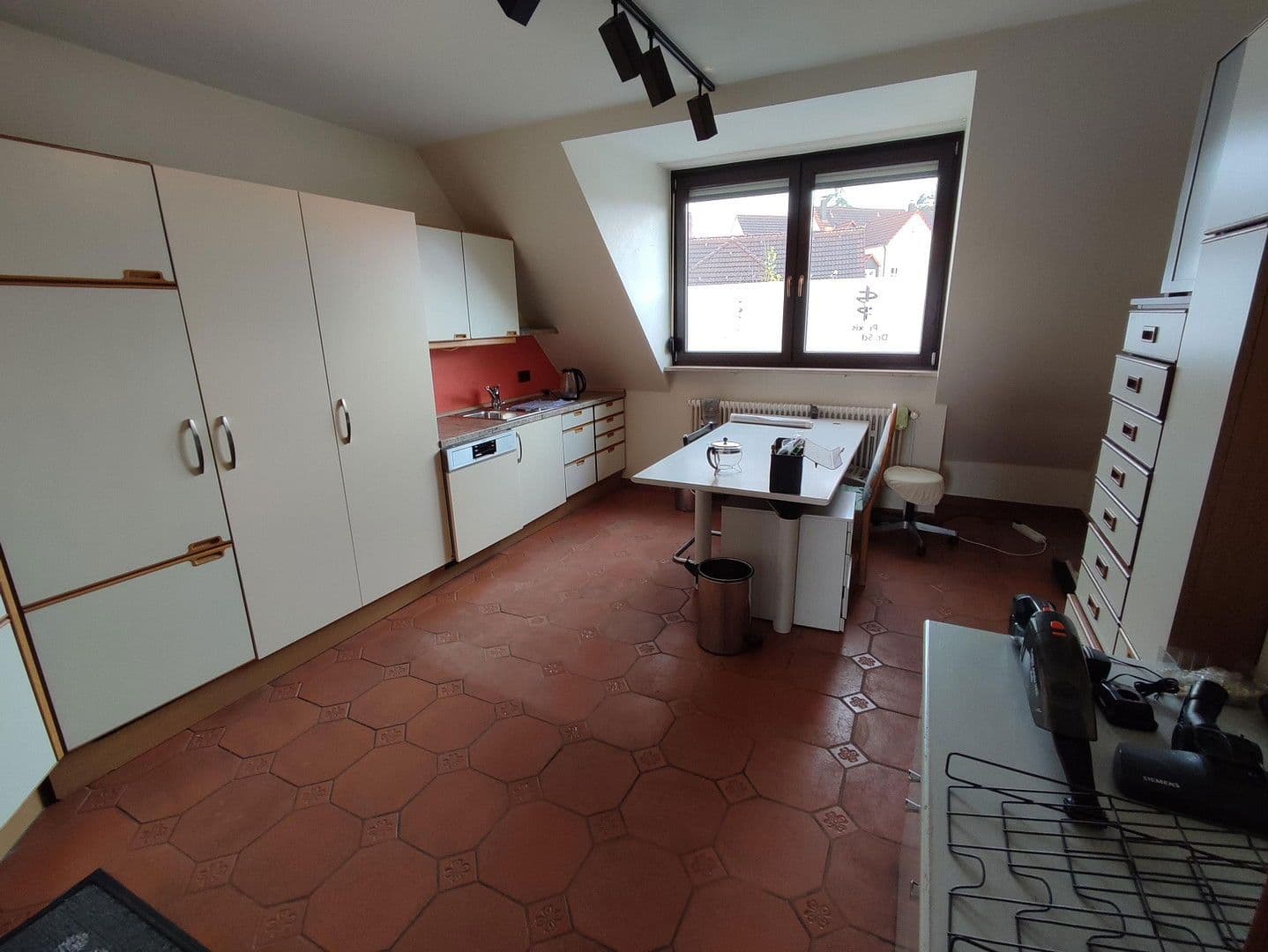 Pronájem bytu 279 m², Altdorfer Str. 11, Lauf an der Pegnitz, Bavorsko Pronájem bytu 279 m², Altdorfer Str. 11, Lauf an der Pegnitz, Bavorsko