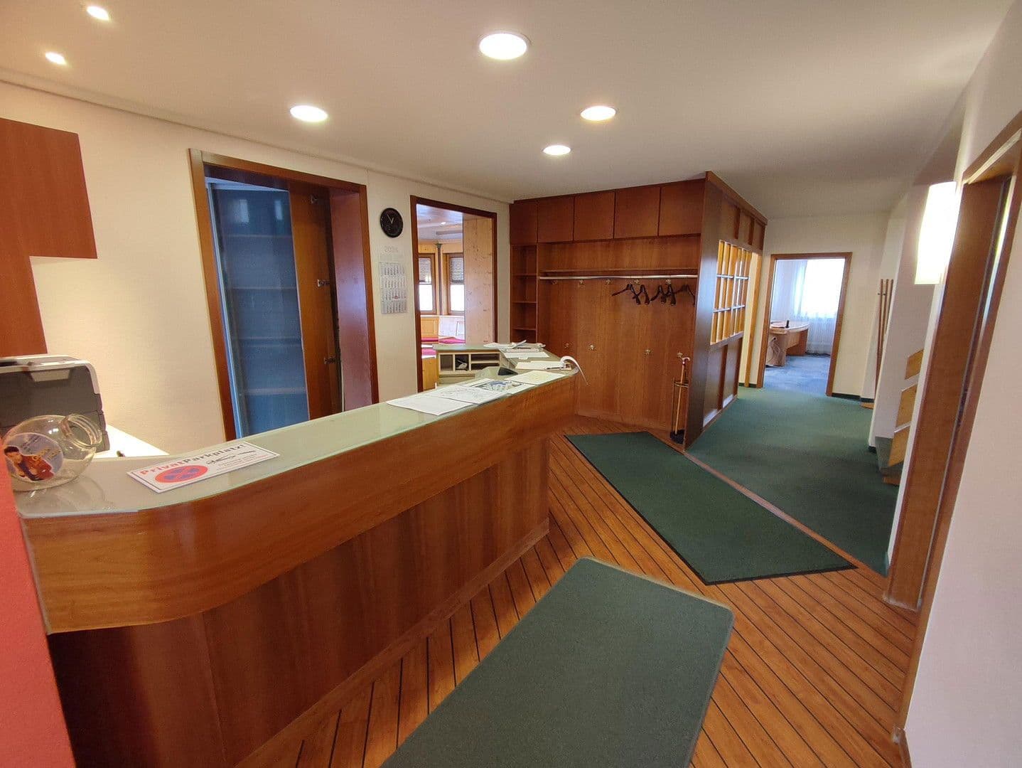 Pronájem bytu 279 m², Altdorfer Str. 11, Lauf an der Pegnitz, Bavorsko Pronájem bytu 279 m², Altdorfer Str. 11, Lauf an der Pegnitz, Bavorsko