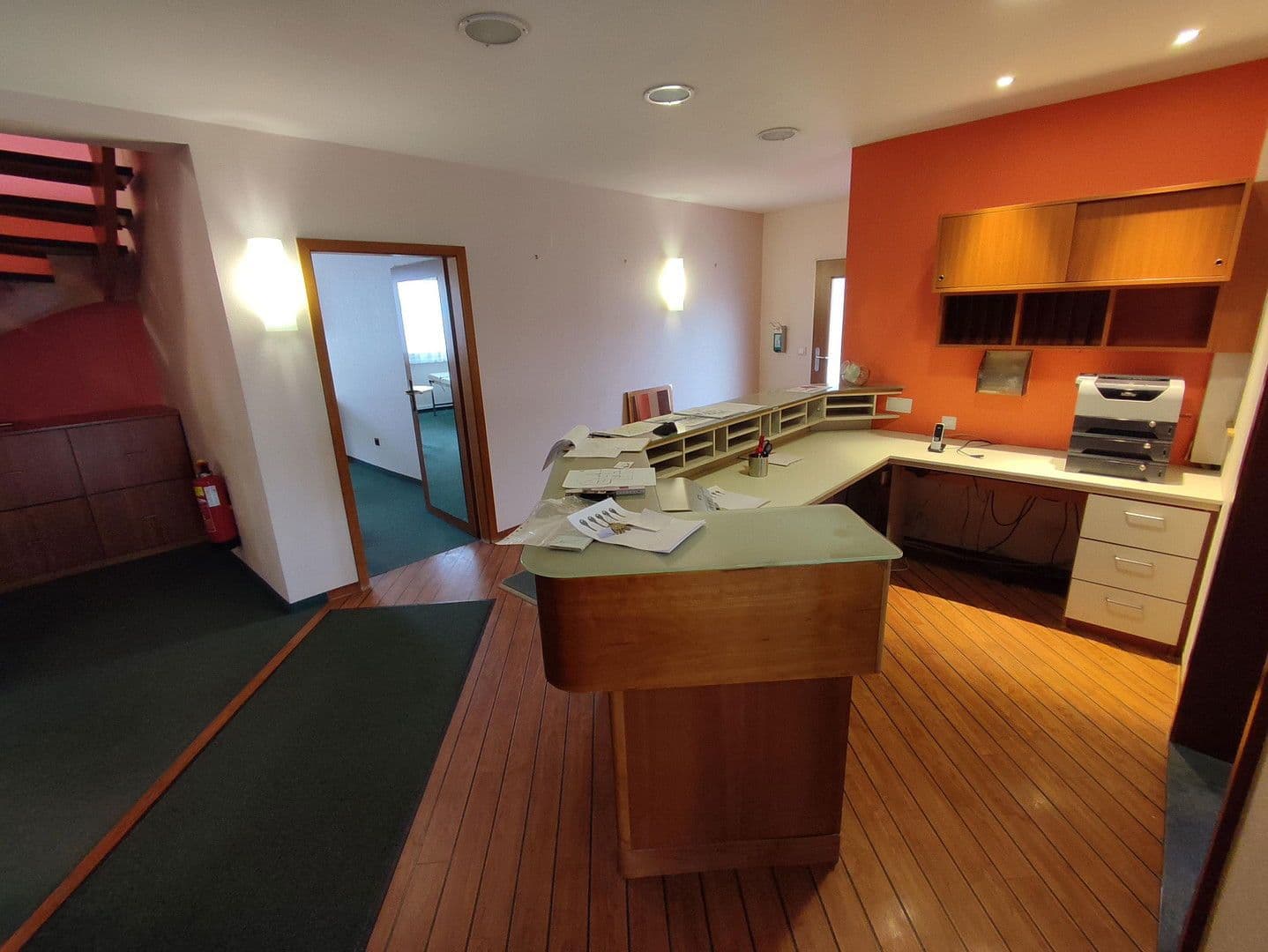 Pronájem bytu 279 m², Altdorfer Str. 11, Lauf an der Pegnitz, Bavorsko Pronájem bytu 279 m², Altdorfer Str. 11, Lauf an der Pegnitz, Bavorsko