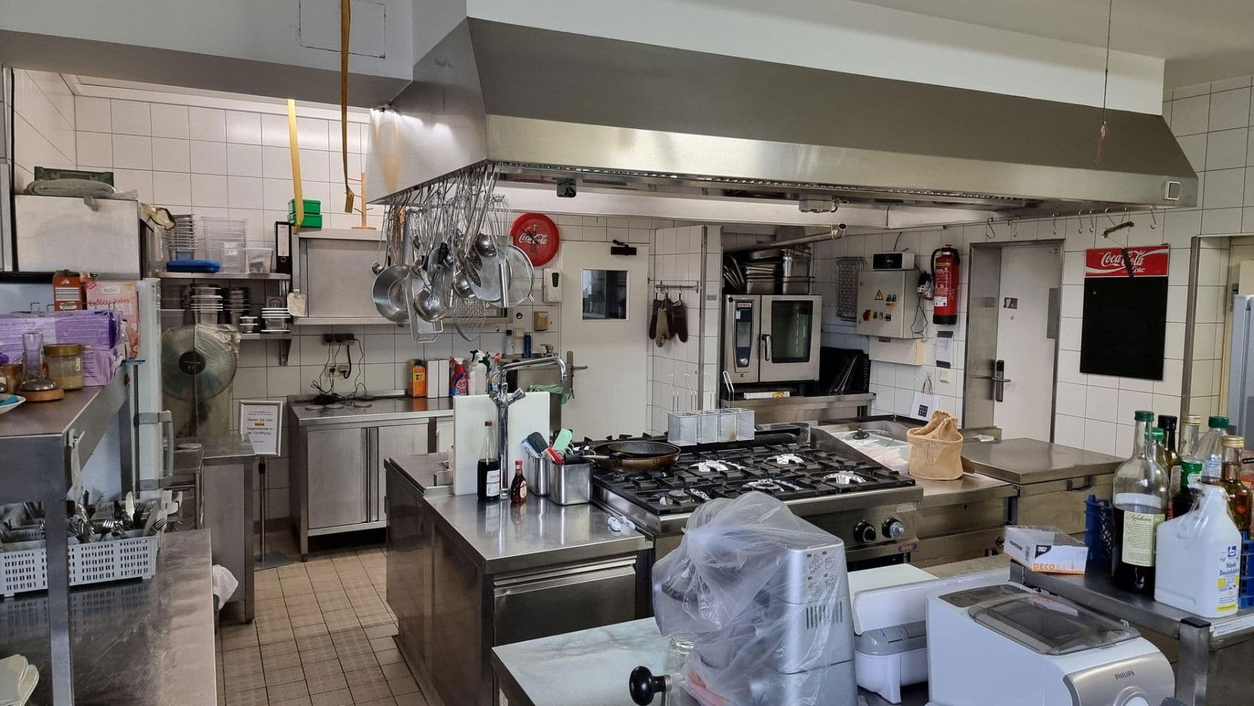 Prodej domu 1.691 m², pozemek 4.041 m², Zum weißen Kreuz 20, Oberthulba, Bavorsko Prodej domu 1.691 m², pozemek 4.041 m², Zum weißen Kreuz 20, Oberthulba, Bavorsko