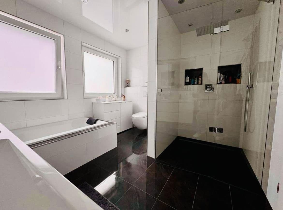 Prodej domu 127 m², pozemek 159 m², Hermann-Vischer-Str. 23/3, Bietigheim-Bissingen, Bádensko-Württembersko Prodej domu 127 m², pozemek 159 m², Hermann-Vischer-Str. 23/3, Bietigheim-Bissingen, Bádensko-Württembersko