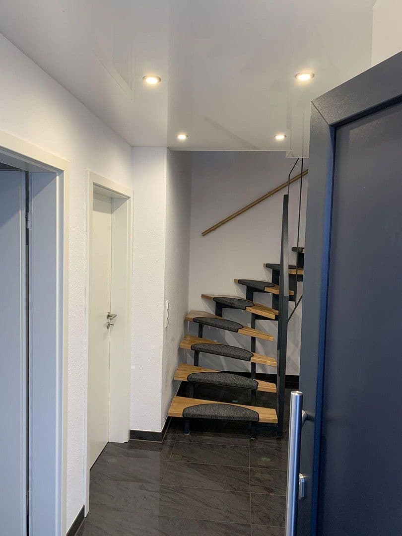 Prodej domu 127 m², pozemek 159 m², Hermann-Vischer-Str. 23/3, Bietigheim-Bissingen, Bádensko-Württembersko Prodej domu 127 m², pozemek 159 m², Hermann-Vischer-Str. 23/3, Bietigheim-Bissingen, Bádensko-Württembersko