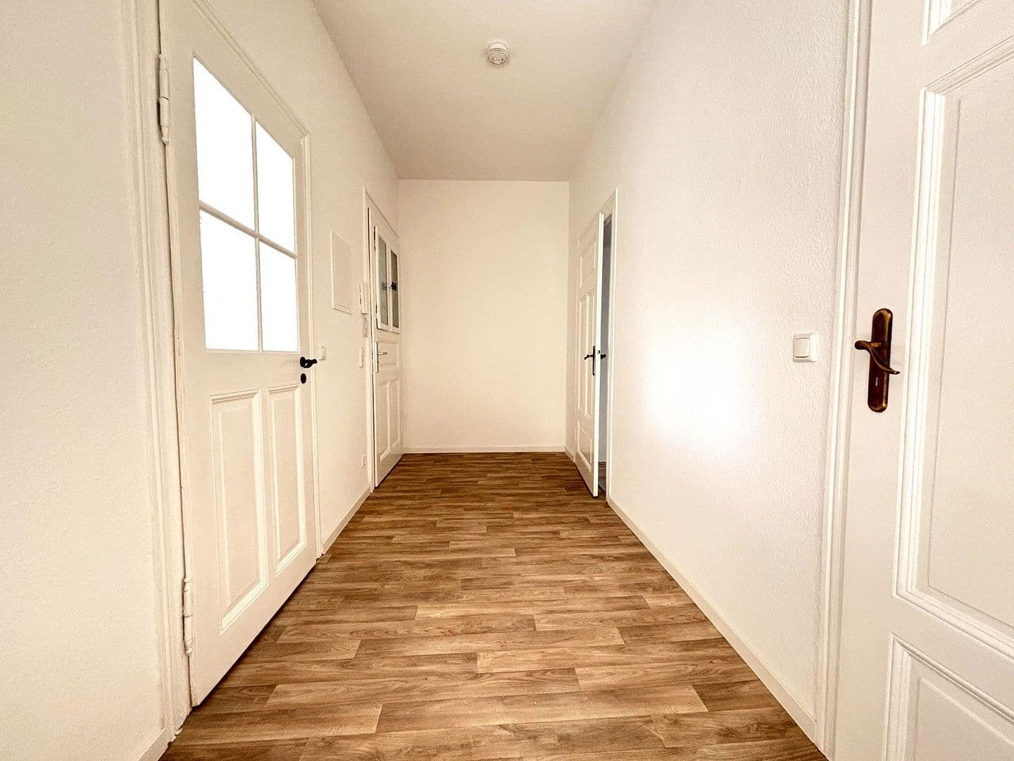 Pronájem bytu 2+1 61 m², Albertstraße 34, Markranstädt, Sasko Pronájem bytu 2+1 61 m², Albertstraße 34, Markranstädt, Sasko